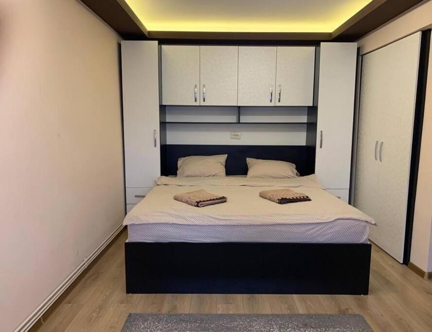 Garsoniera Natalia Apartment ซีบิว ภายนอก รูปภาพ