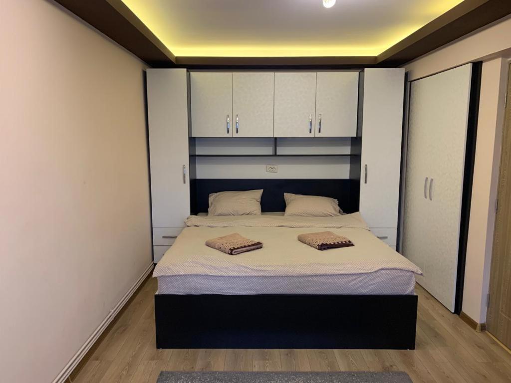 Garsoniera Natalia Apartment ซีบิว ภายนอก รูปภาพ