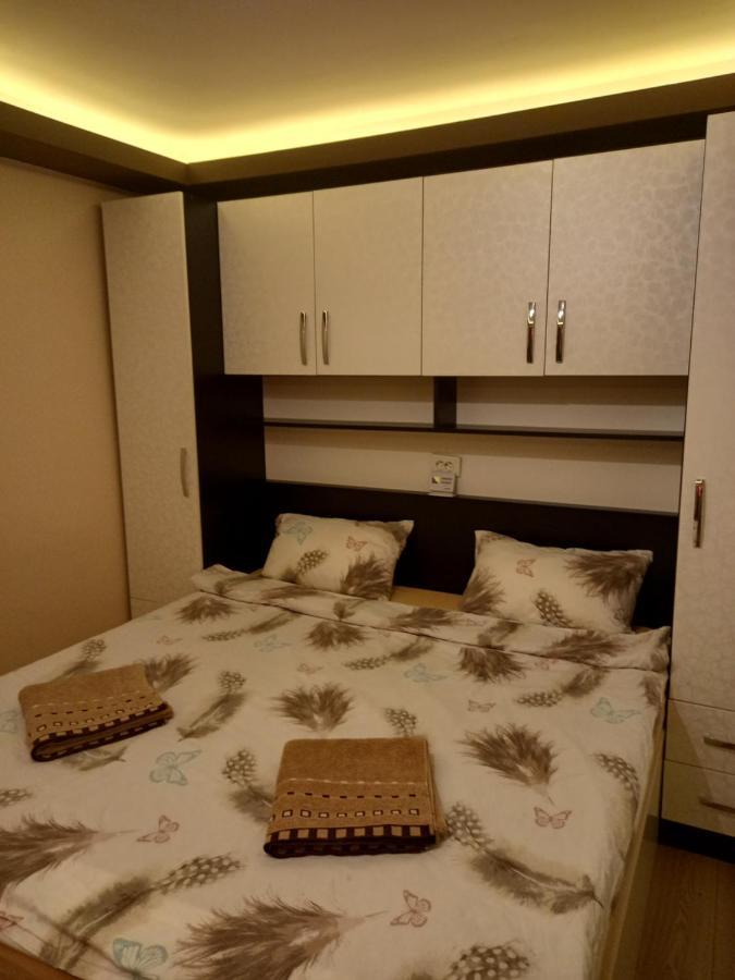 Garsoniera Natalia Apartment ซีบิว ภายนอก รูปภาพ